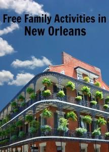 New Orleans french quarter buyidling with wrought iron balconies