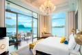 lgkxr-villa-bedroom-8859-hor-clsc