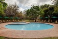 mqpkg-outdoor-pool-5343-hor-clsc