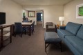 fllsc-accessible-guestroom-2569-hor-clsc