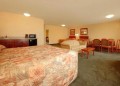 Econo Lodge Inn &amp; Suites