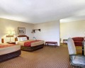 Econo Lodge Inn &amp; Suites Santa Rosa
