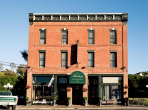 thebishophotelWA