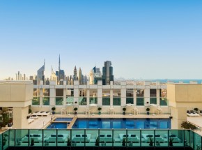 dxbgh-rooftop-pool-7191-hor-clsc