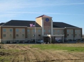 Quality Suites Near Cedar Creek Lake