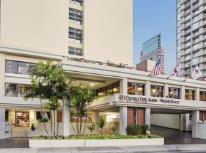 DoubleTree by Hilton Hotel Alana-Waikiki Beach