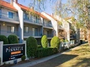Pinnacle Serviced Apartments