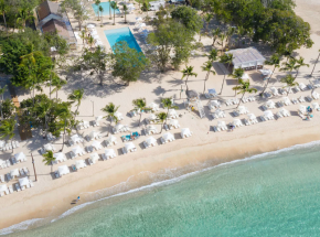 casadecamporesortbeachview