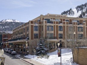 The Caledonian by All Seasons Resort Lodging
