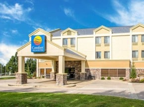 Quality Inn &amp; Suites Kansas City - Northeast