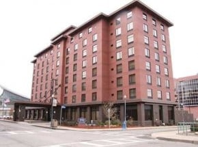 Hampton Inn &amp; Suites Pittsburgh-Downtown