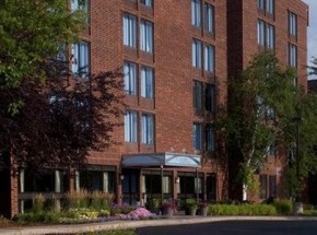 Holiday Inn Express Hotel &amp; Suites Bloomington West