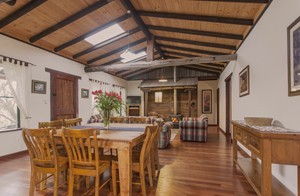 William Bay Country Cottages Family Hotels Sleep 5 6 7 8