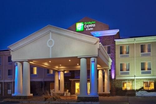 Holiday Inn Express Hotel &amp; Suites Bellevue (Omaha Area)