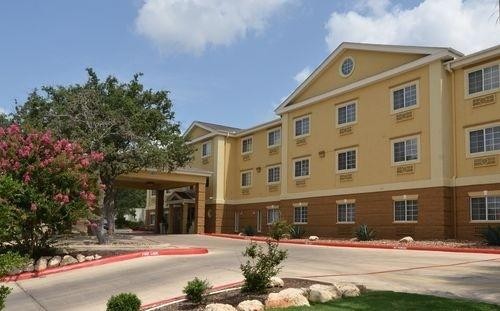 Holiday Inn Express Hotel &amp; Suites San Antonio-Airport North