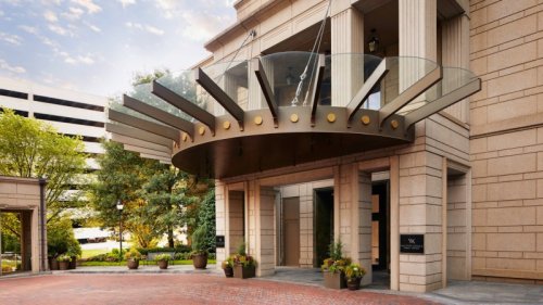 waldorf-atl-hotel