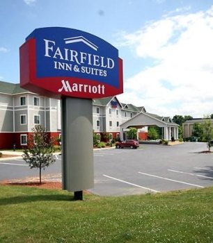 Fairfield Inn &amp; Suites White River Junction