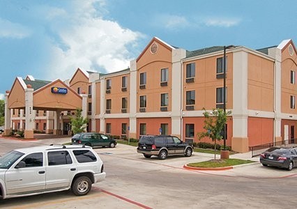 Comfort Inn &amp; Suites Near Medical Center