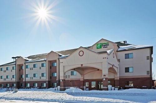 Holiday Inn Express Hotel &amp; Suites Lincoln South