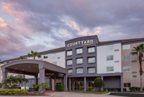 courtyardtampaoldsmarexterior