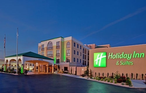 Holiday Inn Hotel &amp; Suites Springfield - I-44