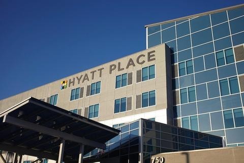 Hyatt-Place-Savannah-Airport-Hotel-Exterior-8-DEF.jpg
