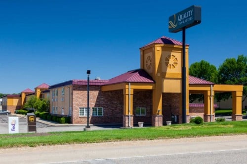 Quality Inn &amp; Suites Lincoln